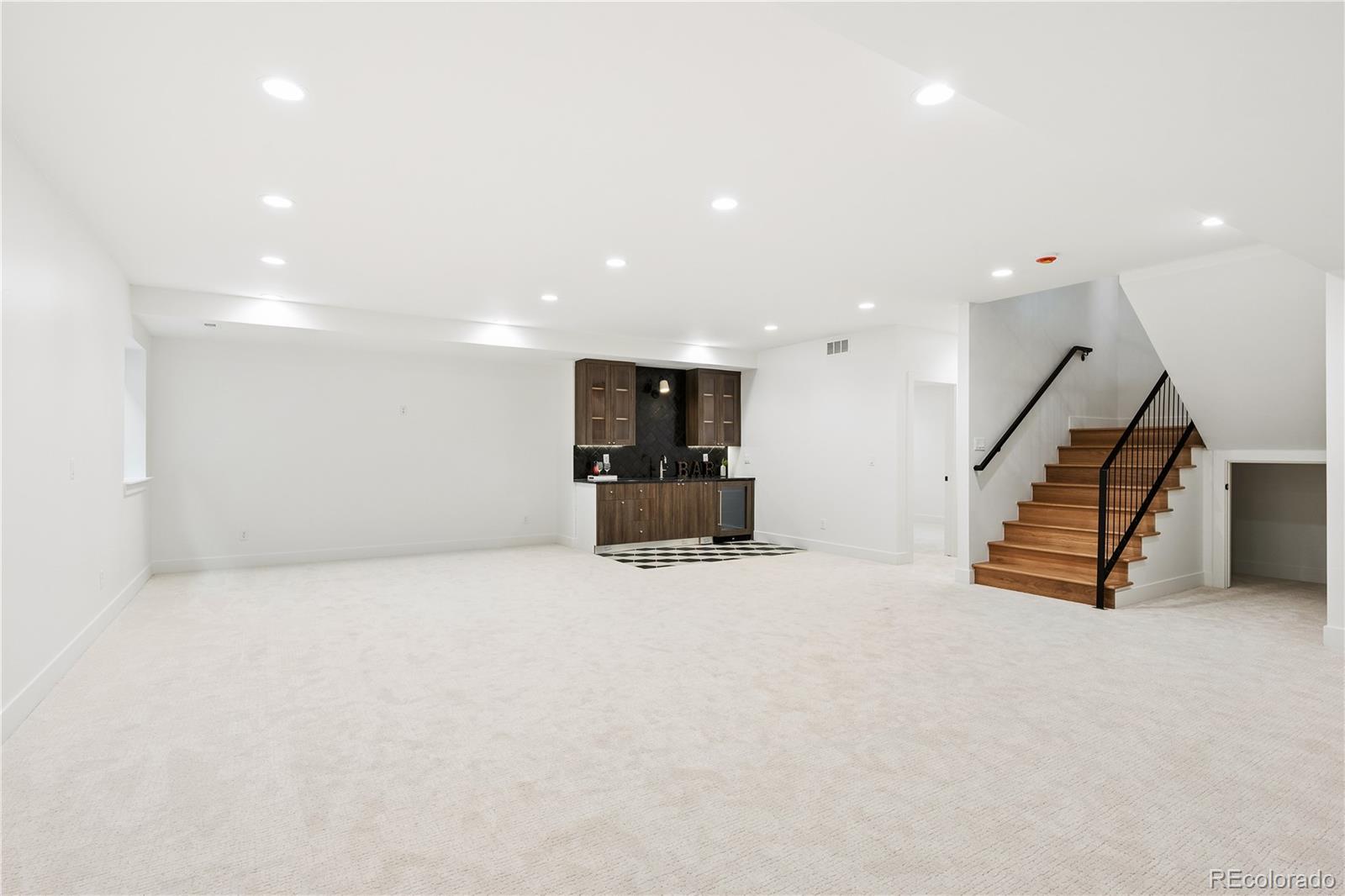 MLS Image #42 for 1680 s madison street,denver, Colorado
