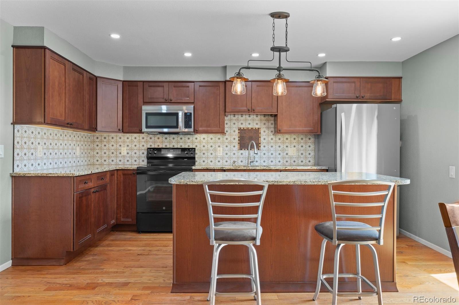 MLS Image #7 for 12662 e bates circle,aurora, Colorado