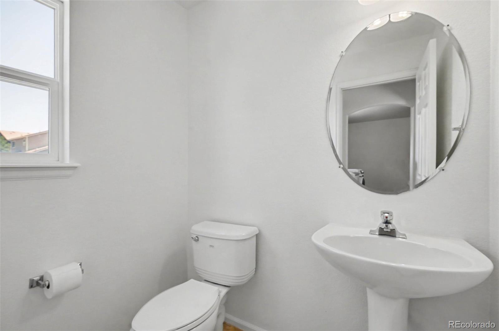 MLS Image #13 for 20228  andrews place,denver, Colorado