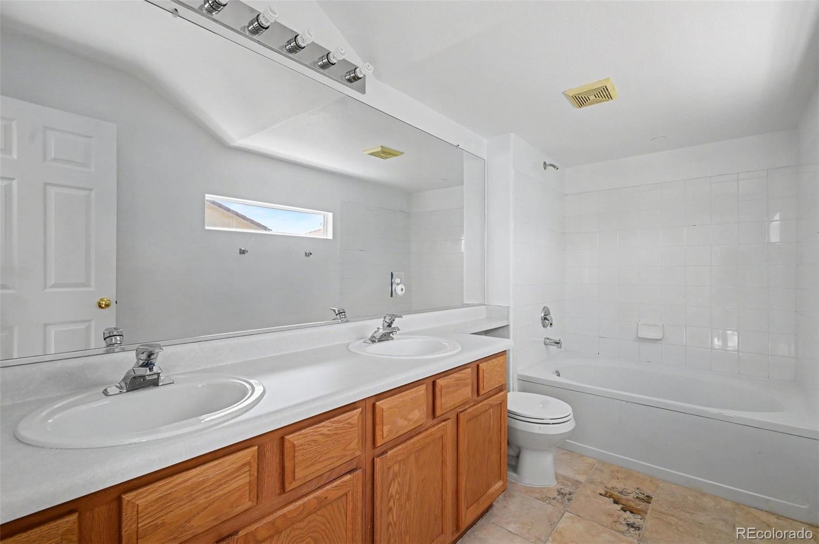 MLS Image #16 for 20228  andrews place,denver, Colorado