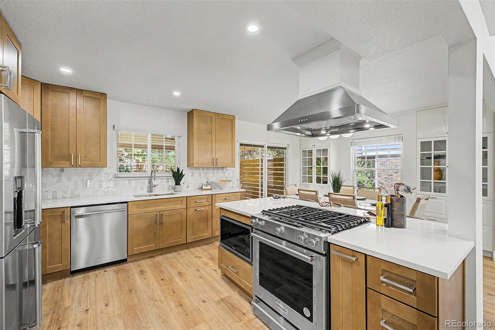 MLS Image #11 for 6423 e long circle,englewood, Colorado