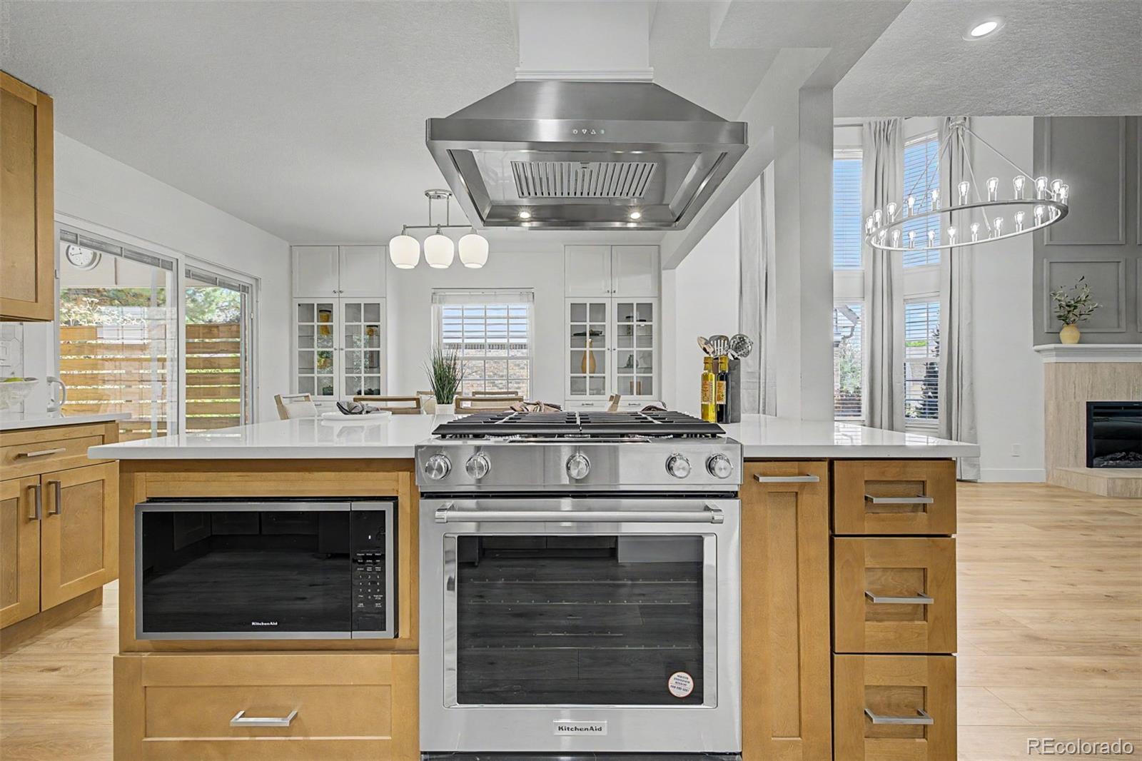 MLS Image #14 for 6423 e long circle,englewood, Colorado