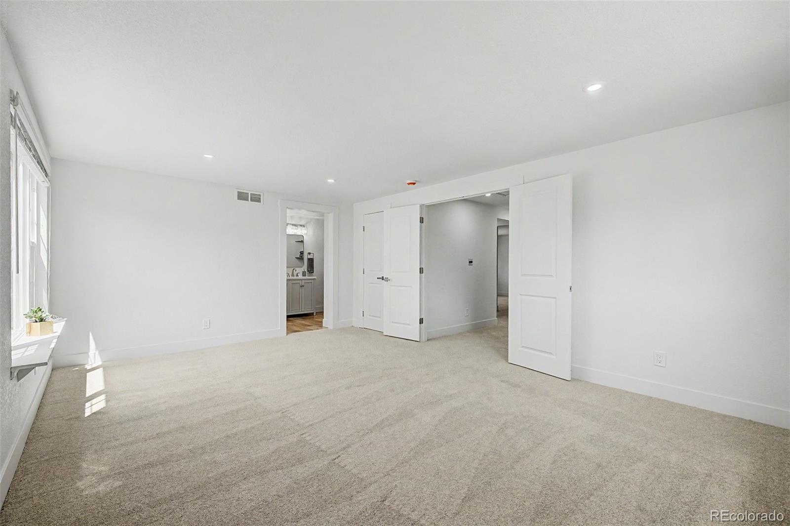 MLS Image #18 for 6423 e long circle,englewood, Colorado