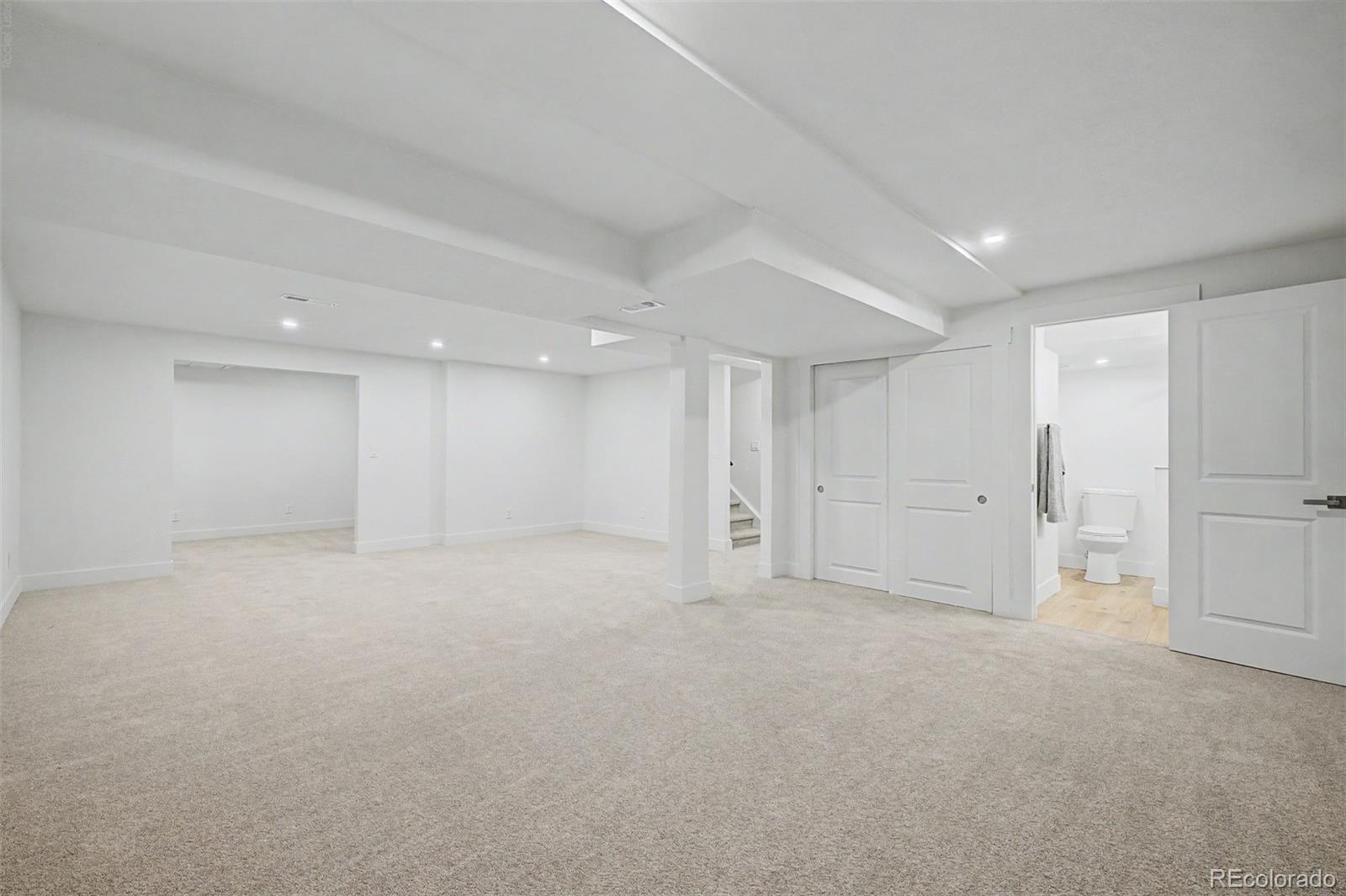 MLS Image #26 for 6423 e long circle,englewood, Colorado