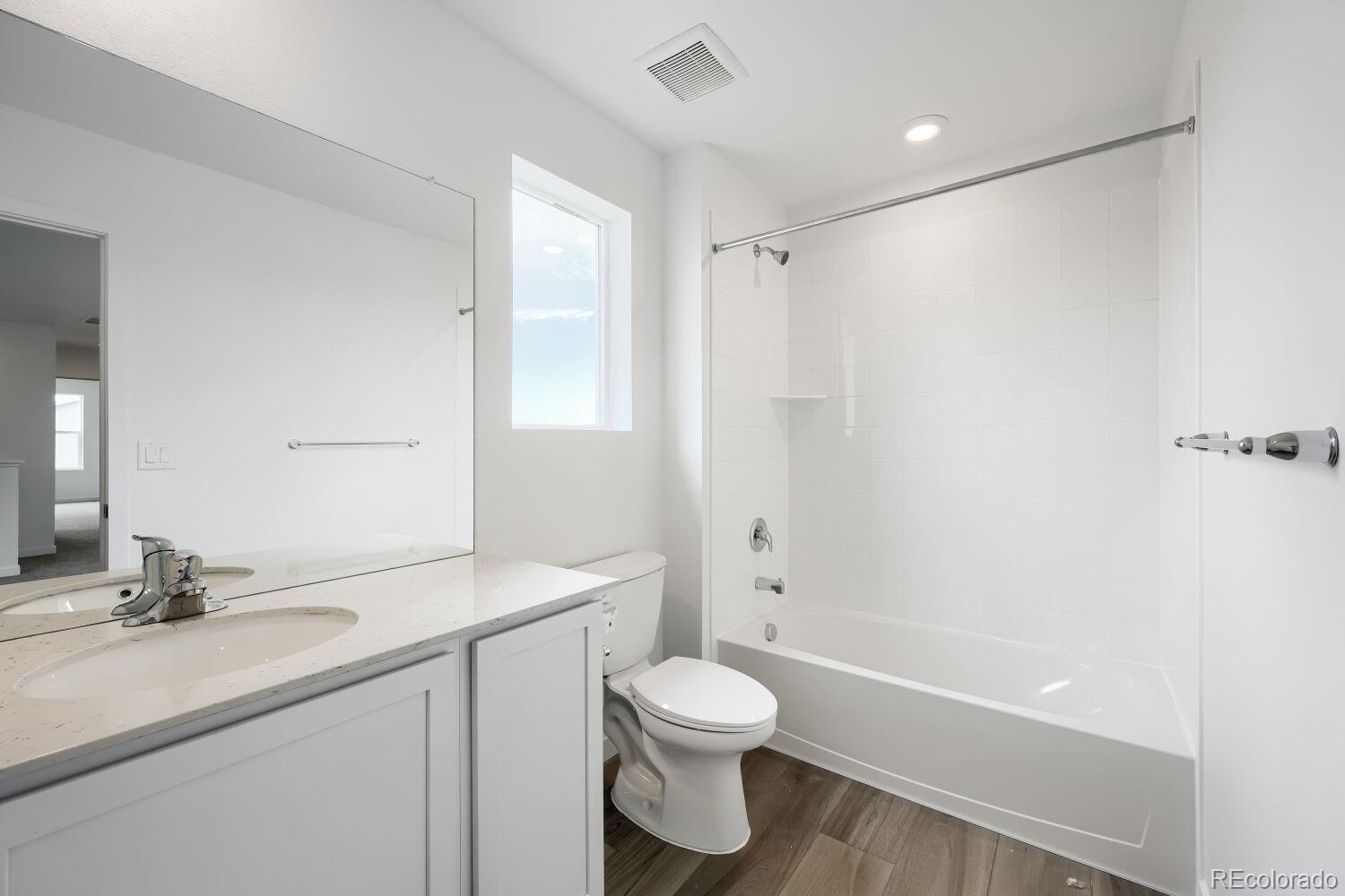 MLS Image #10 for 8762  blue feather loop,colorado springs, Colorado