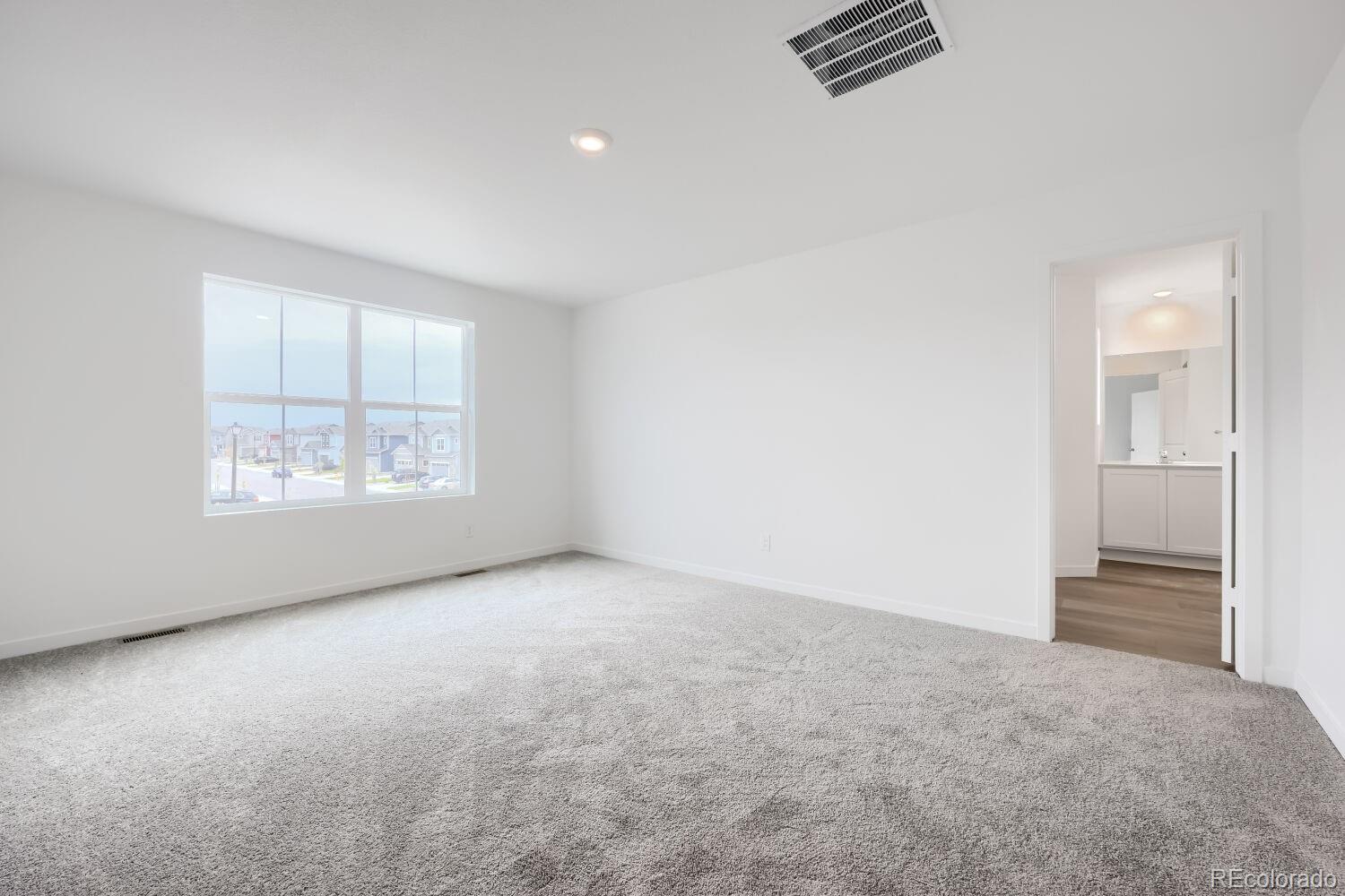 MLS Image #5 for 8762  blue feather loop,colorado springs, Colorado