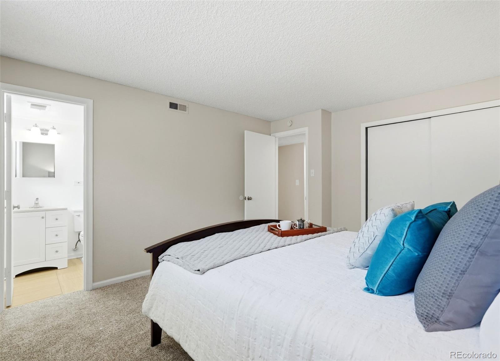 MLS Image #11 for 9310 e girard avenue,denver, Colorado