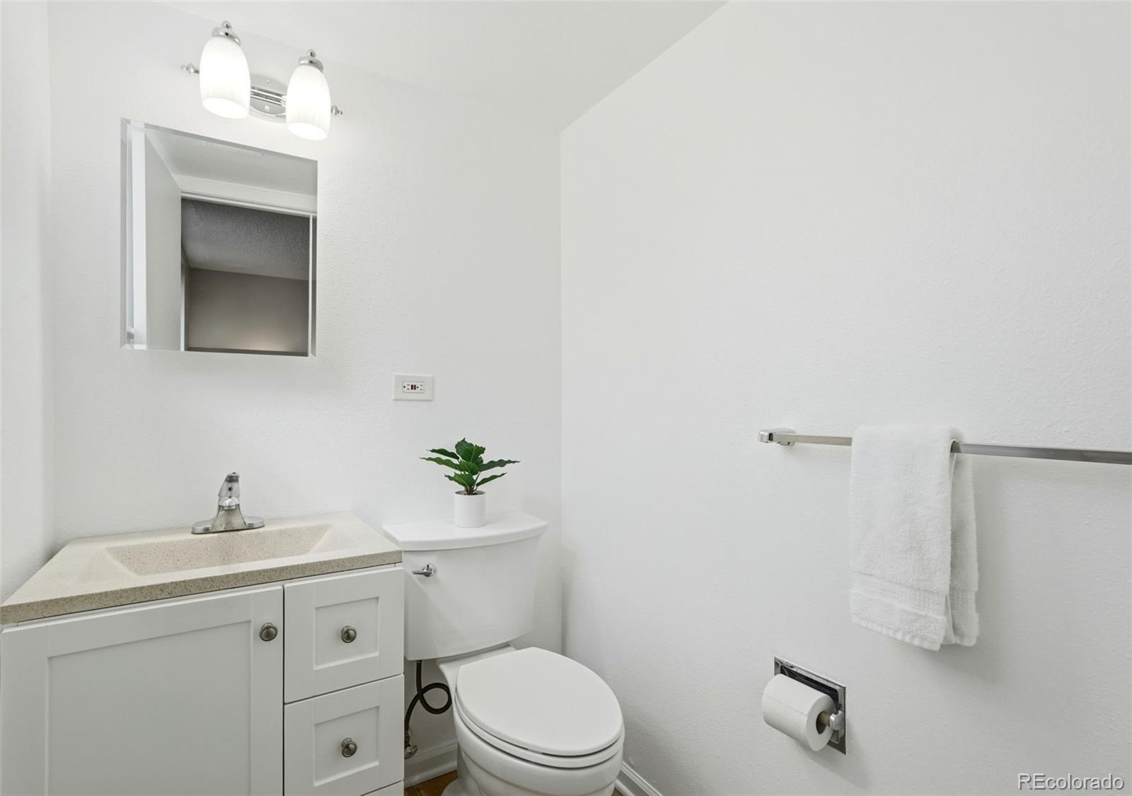 MLS Image #12 for 9310 e girard avenue,denver, Colorado
