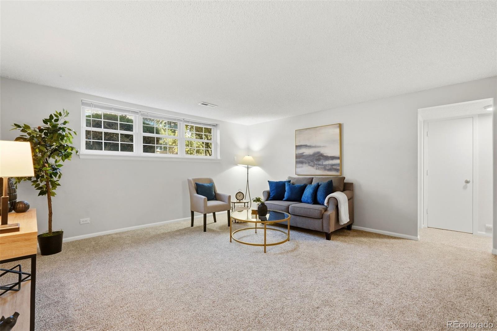 MLS Image #4 for 9310 e girard avenue,denver, Colorado