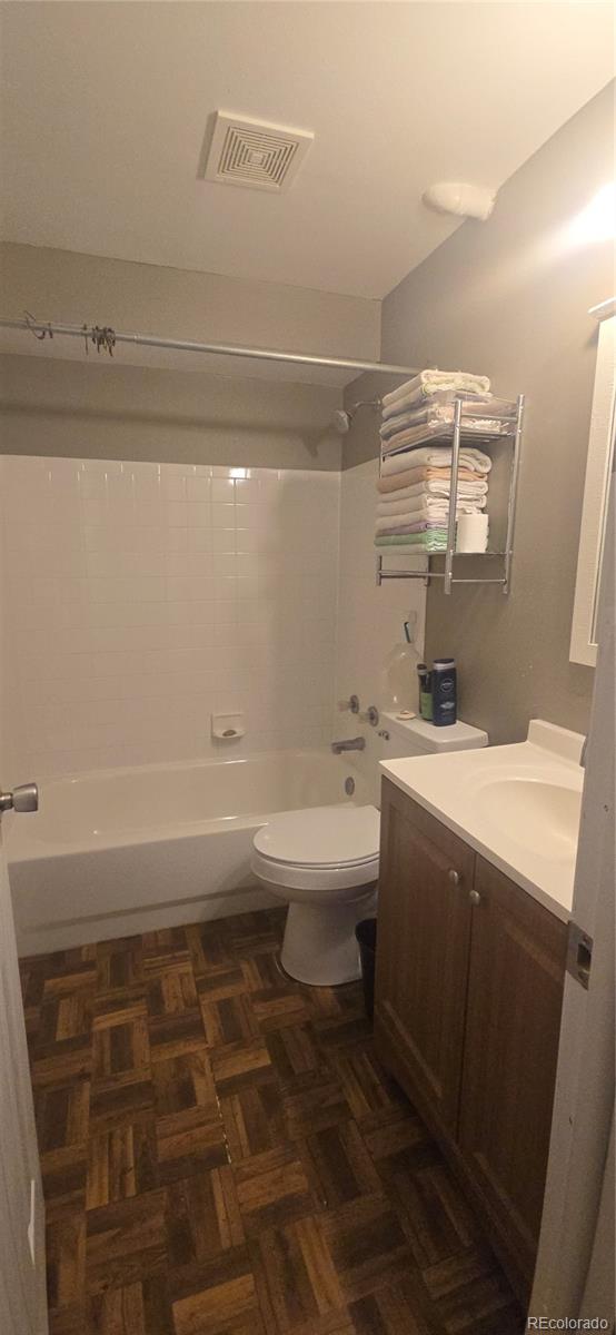 MLS Image #15 for 7476 e arkansas avenue 3-03,denver, Colorado