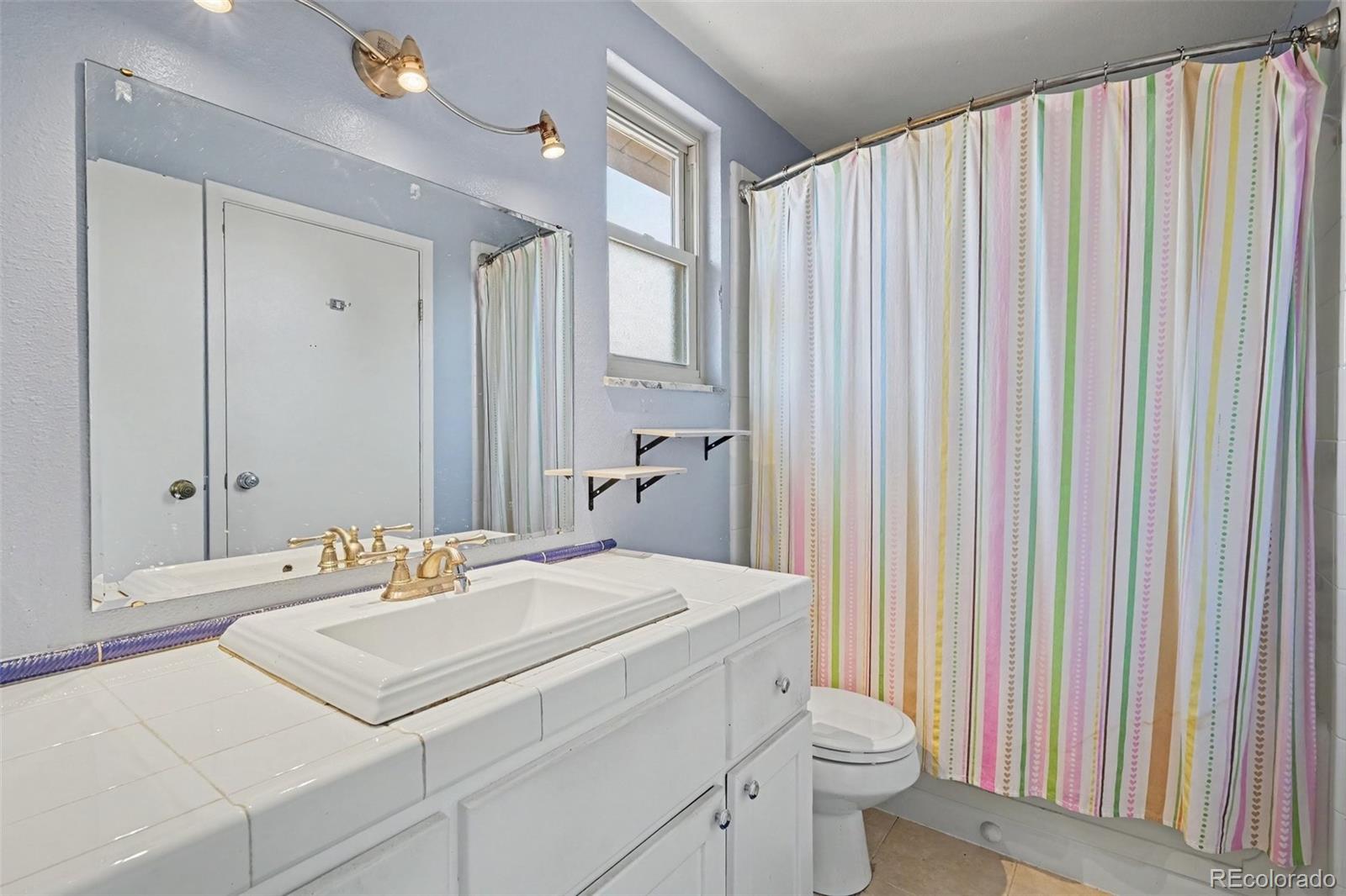 MLS Image #9 for 16036 e ithaca place,aurora, Colorado