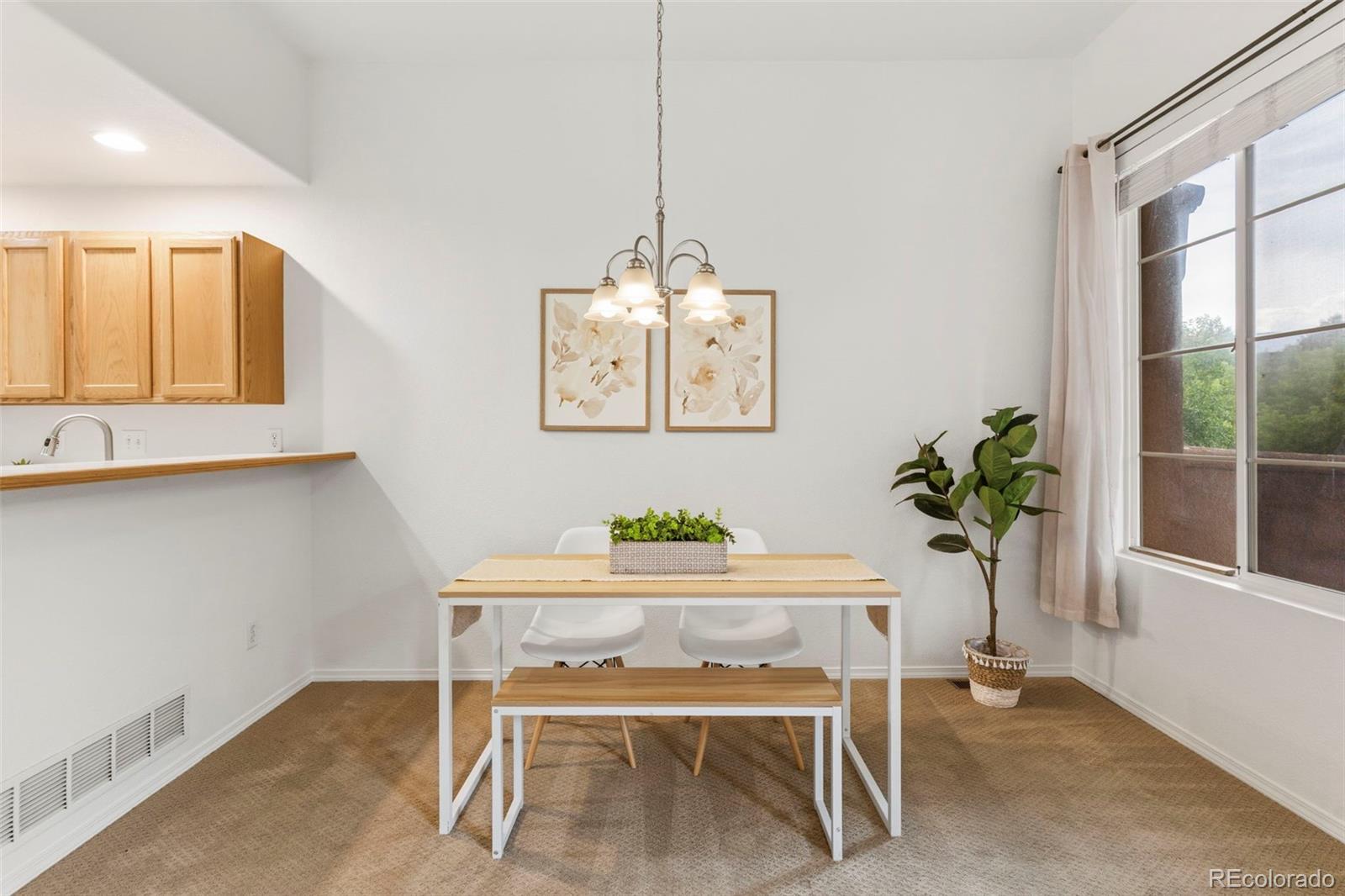 MLS Image #7 for 1508  courtyard heights,colorado springs, Colorado