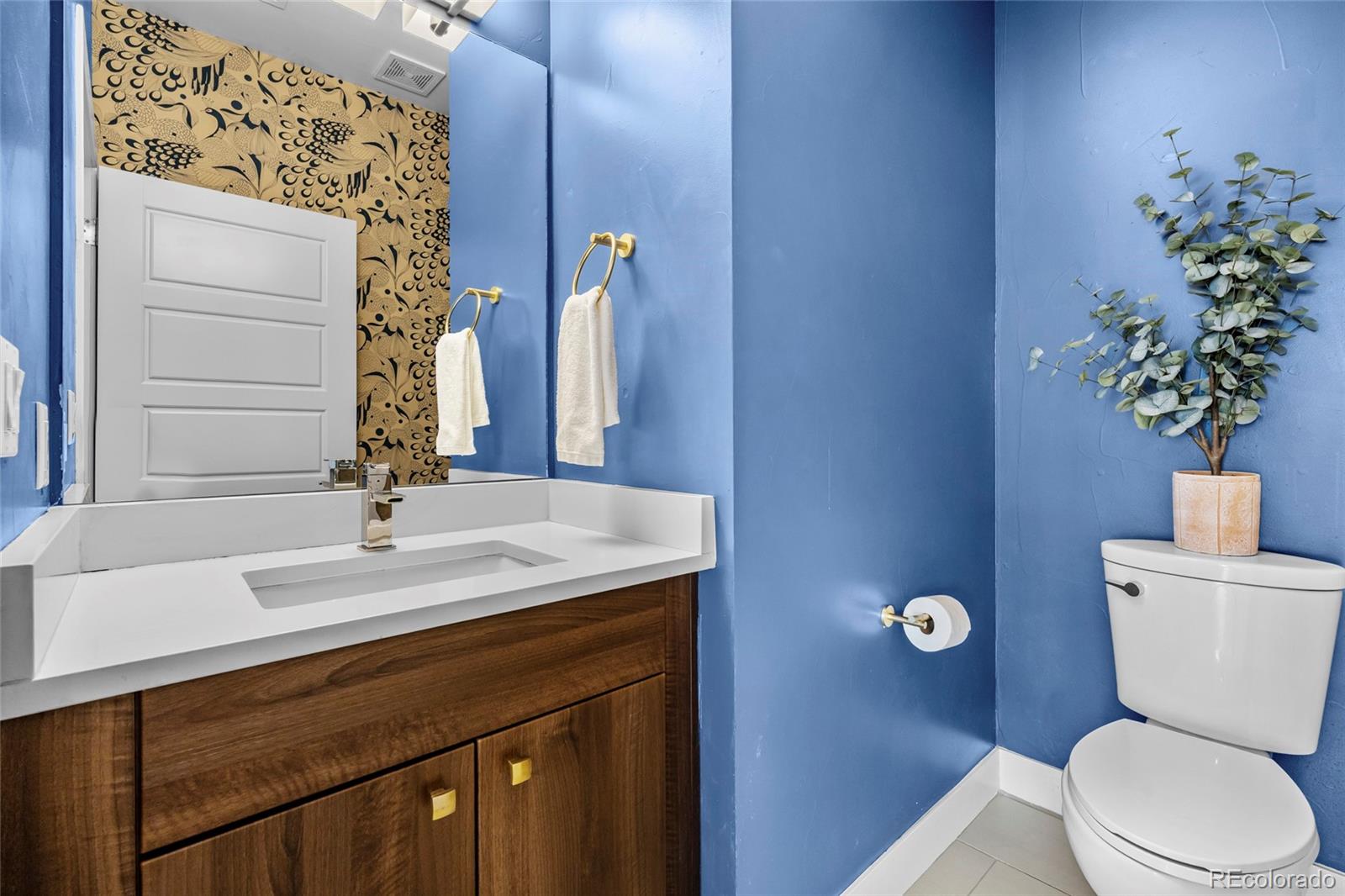 MLS Image #21 for 1820  julian street,denver, Colorado