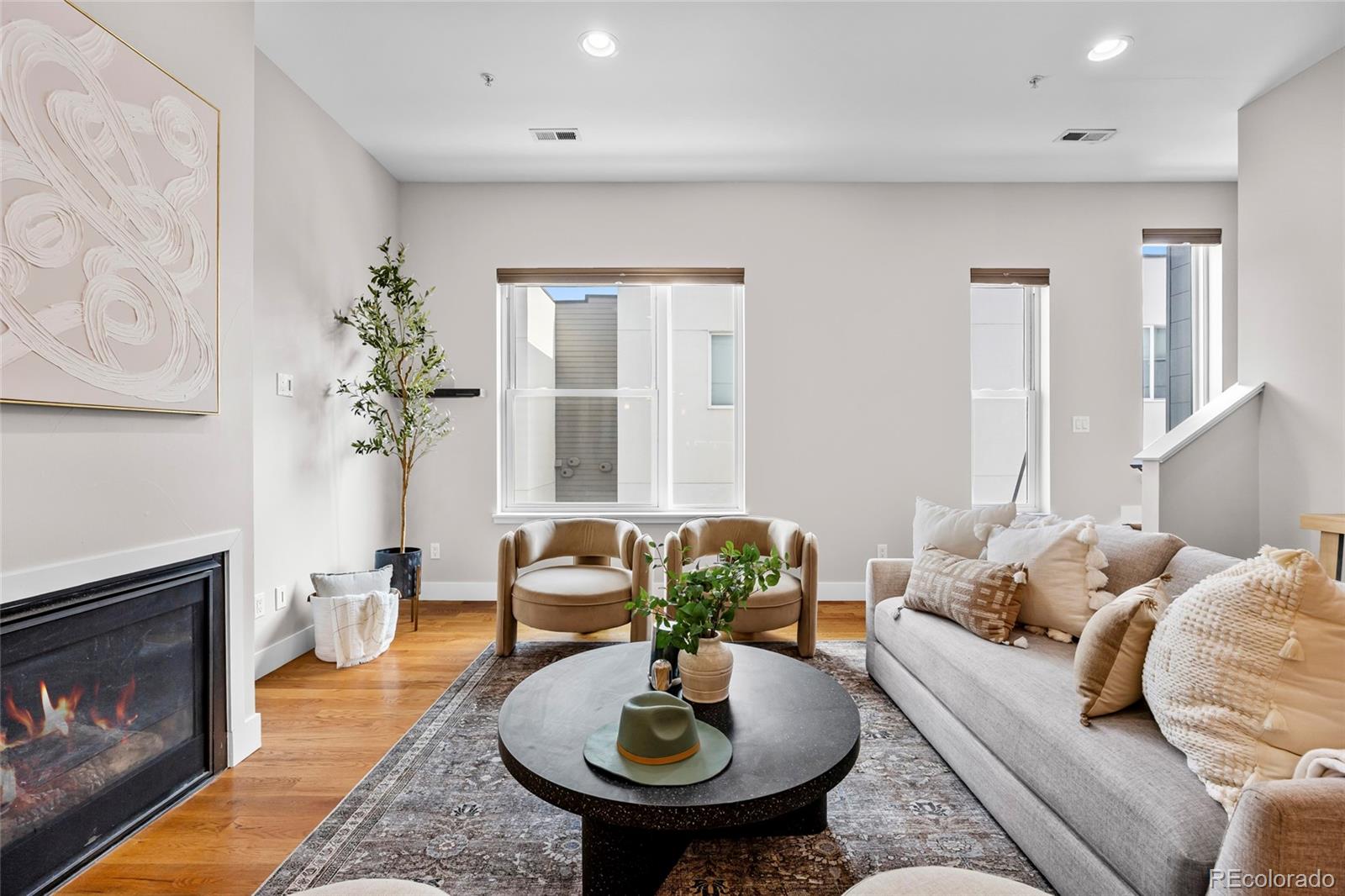 MLS Image #5 for 1820  julian street,denver, Colorado