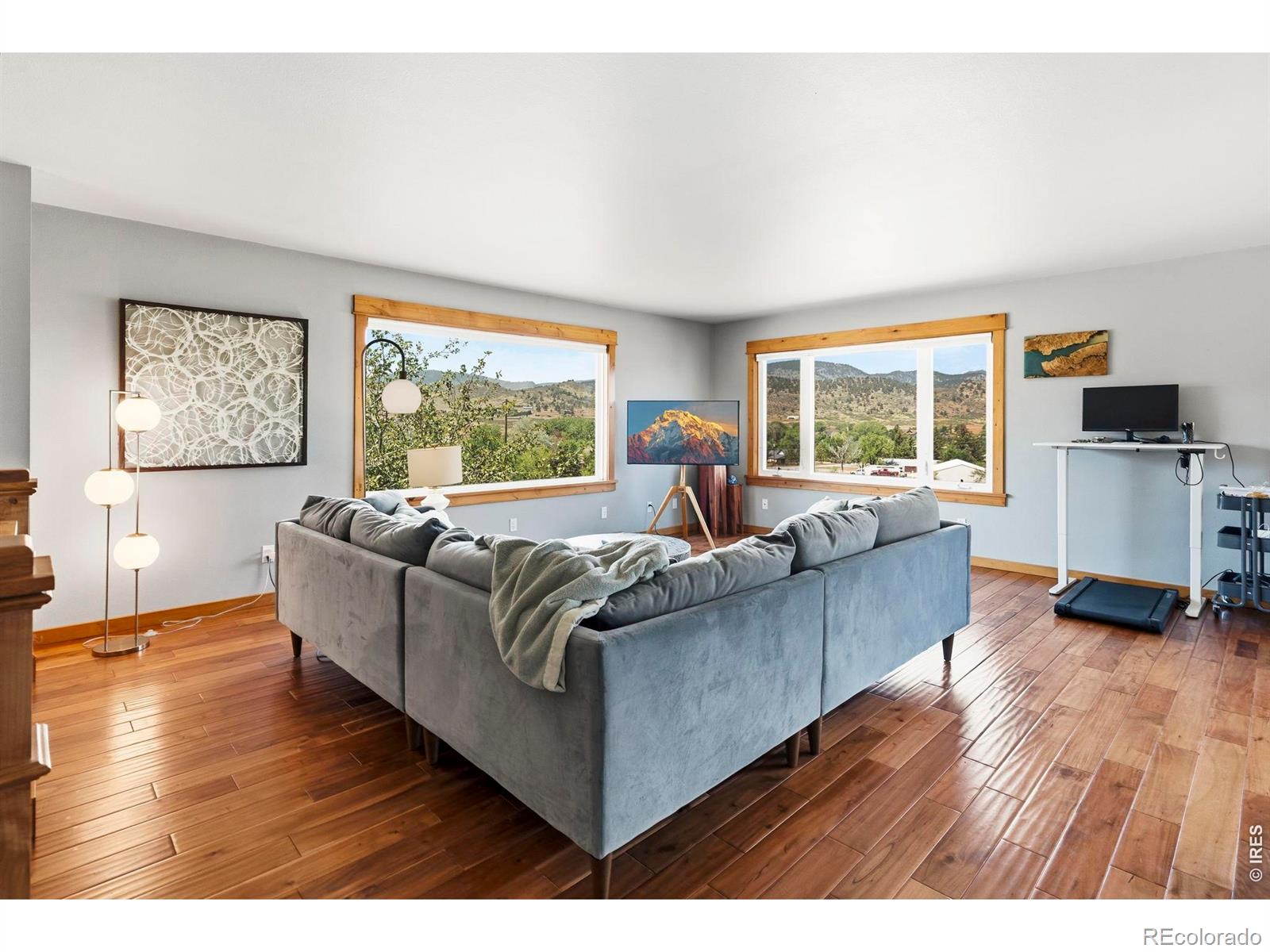 MLS Image #3 for 7513  leslie drive,loveland, Colorado