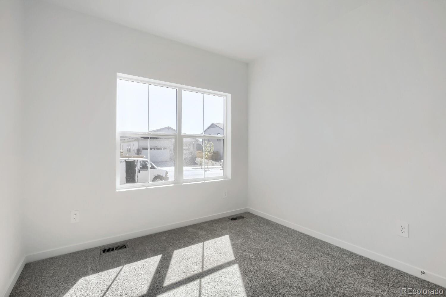 MLS Image #13 for 172  kobe lane,johnstown, Colorado