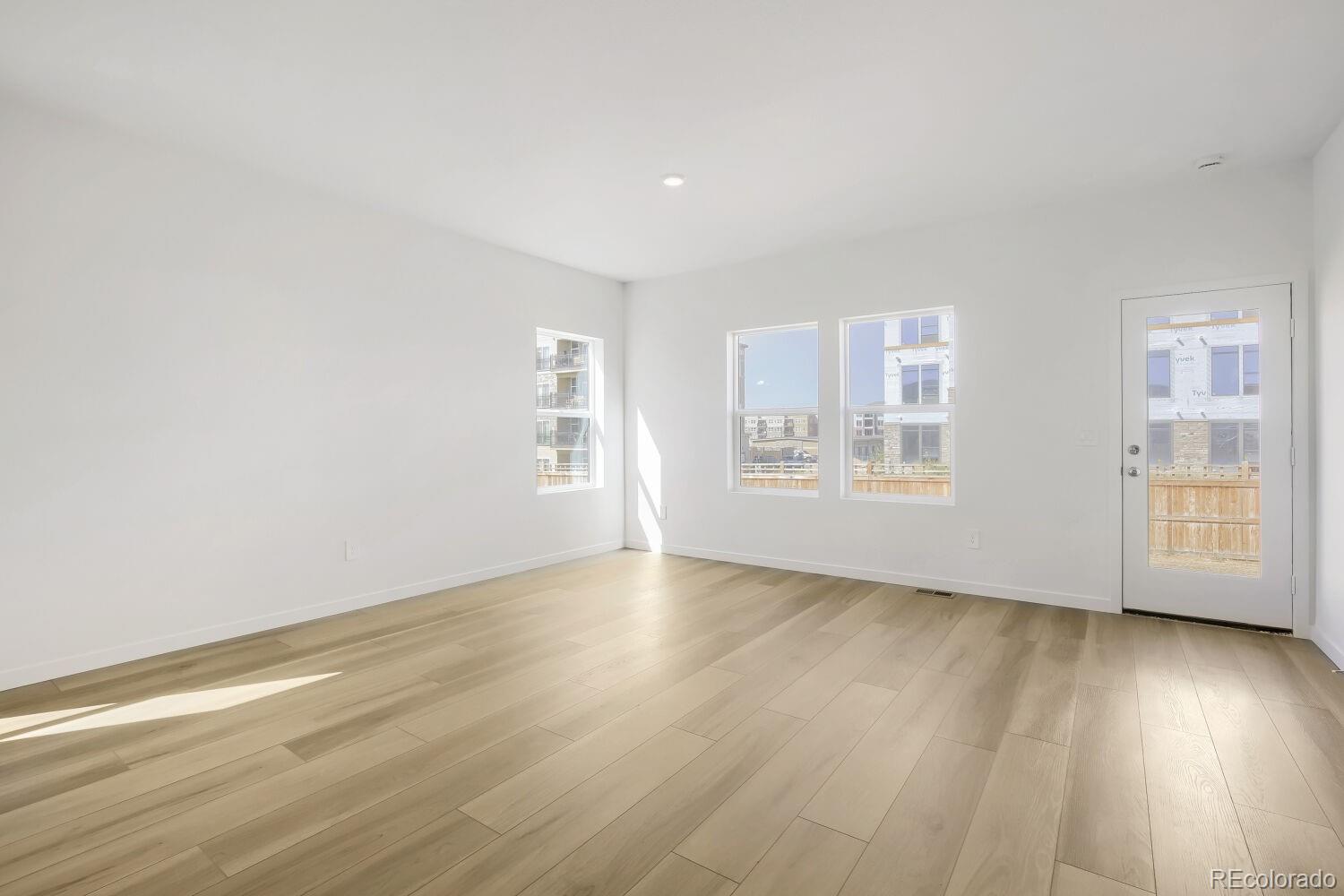 MLS Image #5 for 172  kobe lane,johnstown, Colorado