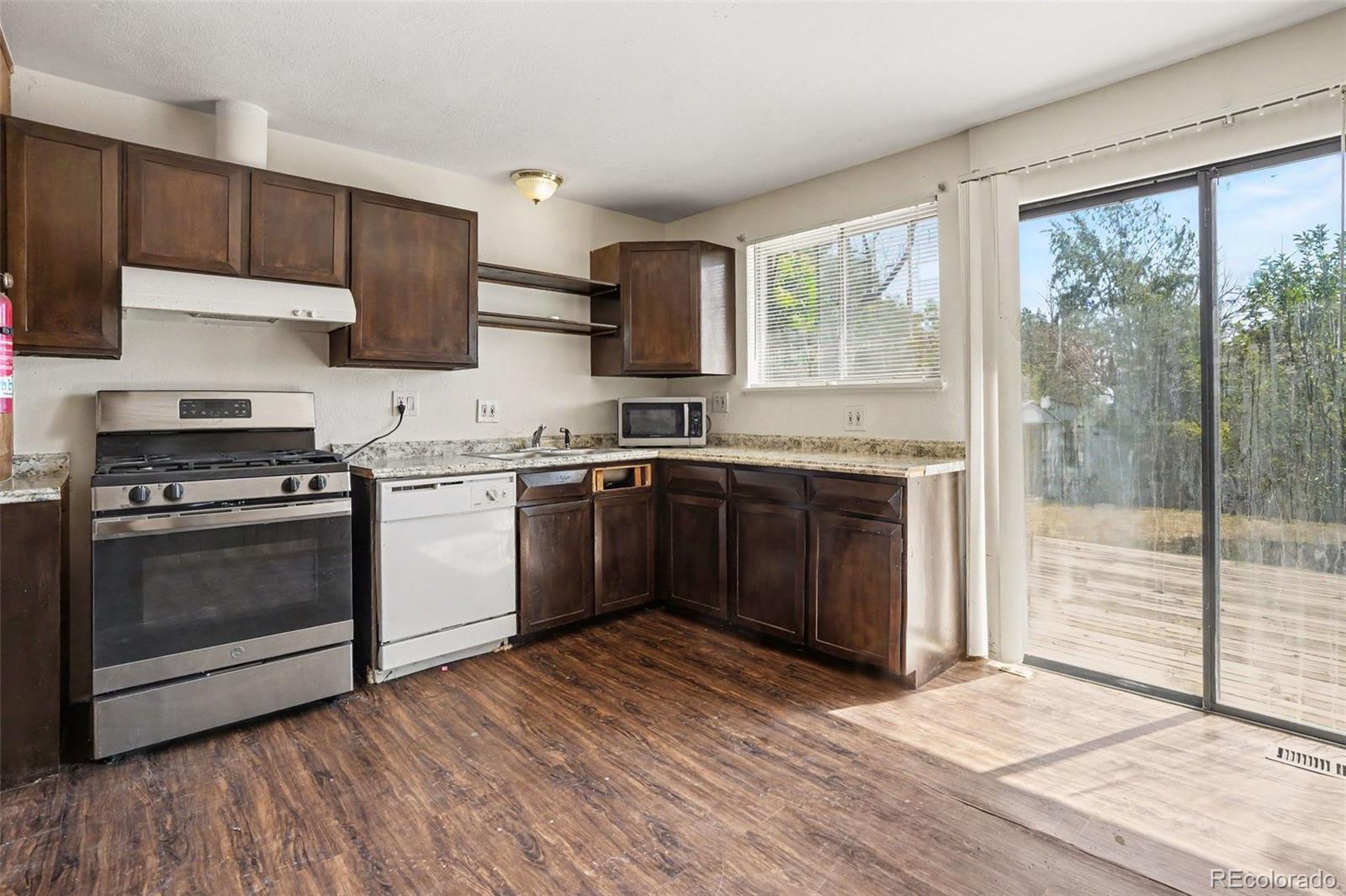 MLS Image #4 for 3034 s laredo circle,aurora, Colorado