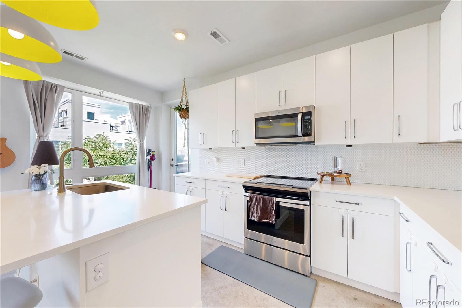 MLS Image #9 for 2835 w 24th avenue,denver, Colorado