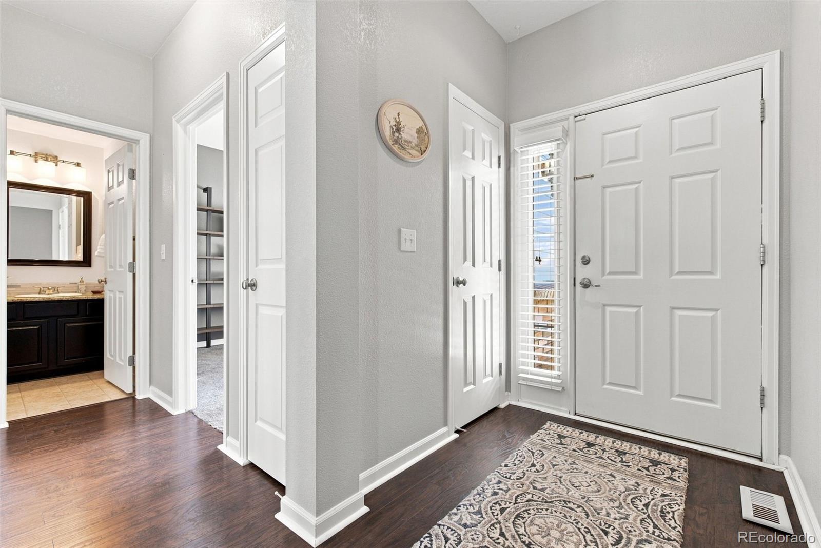 MLS Image #5 for 23572 e alabama drive,aurora, Colorado
