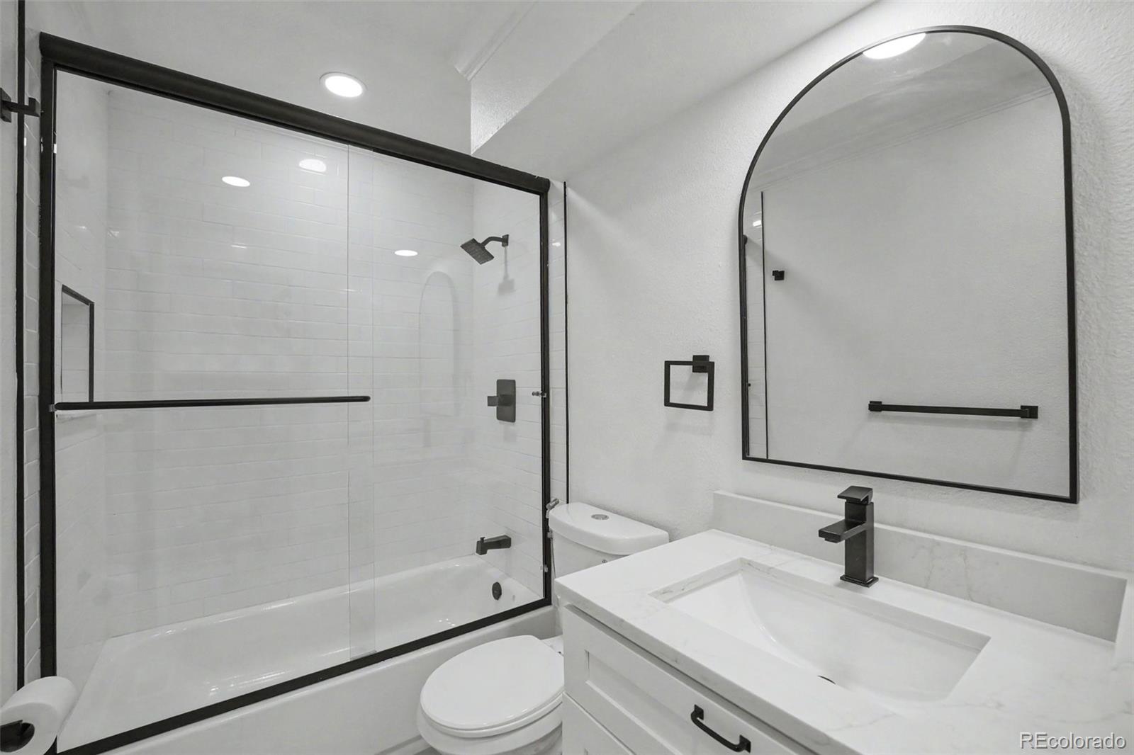 MLS Image #15 for 1218  ascot avenue,littleton, Colorado