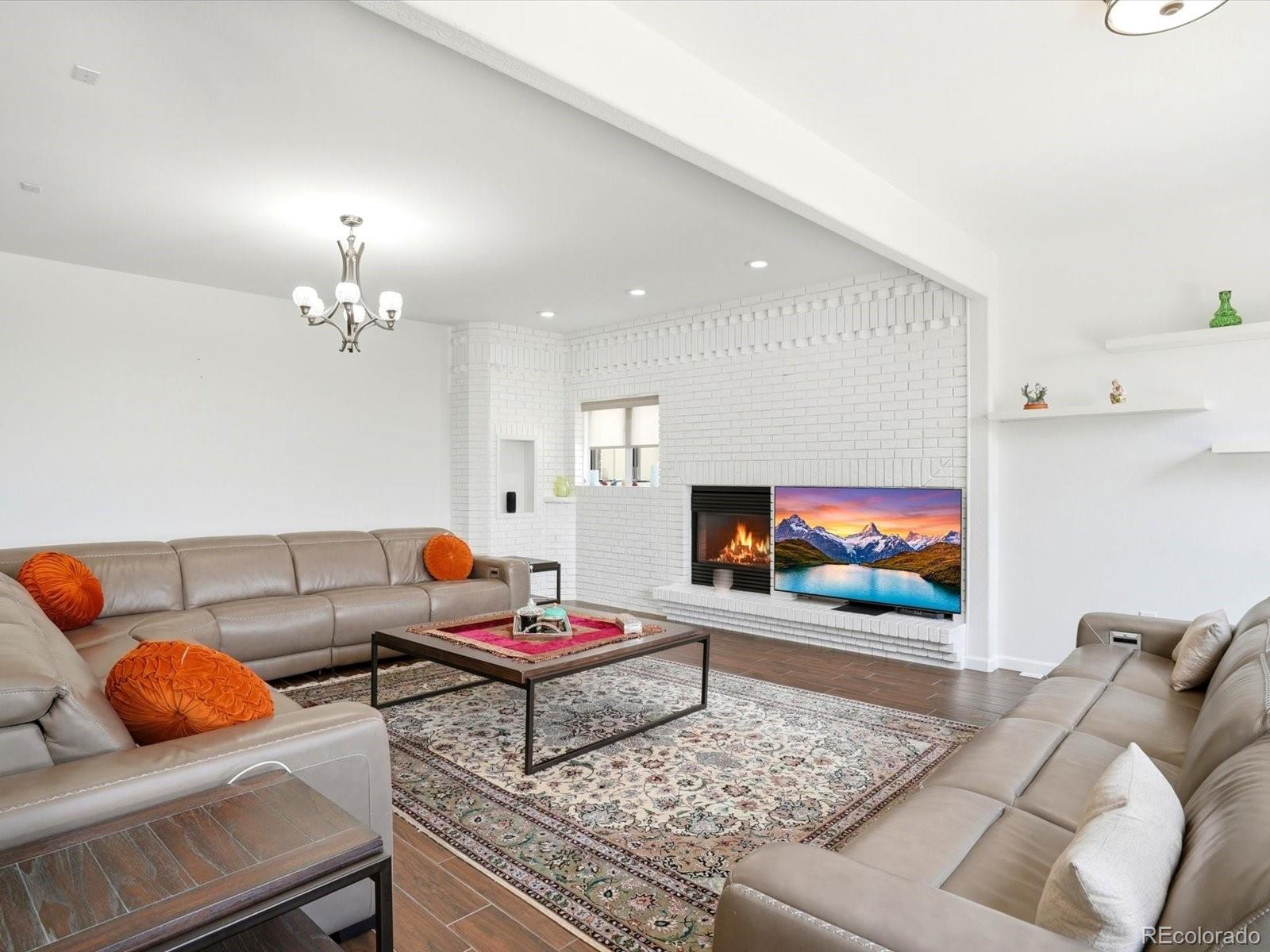 MLS Image #12 for 10954  allison court,broomfield, Colorado