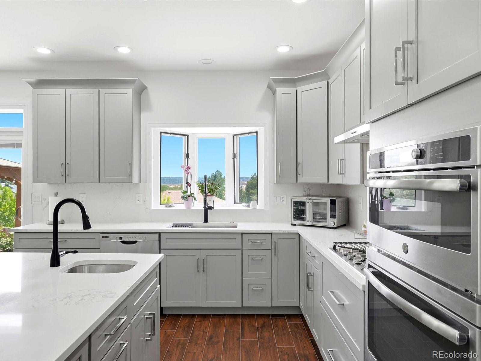 MLS Image #4 for 10954  allison court,broomfield, Colorado