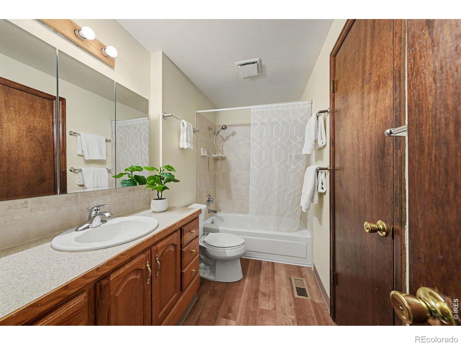 MLS Image #22 for 2012 w stuart street,fort collins, Colorado