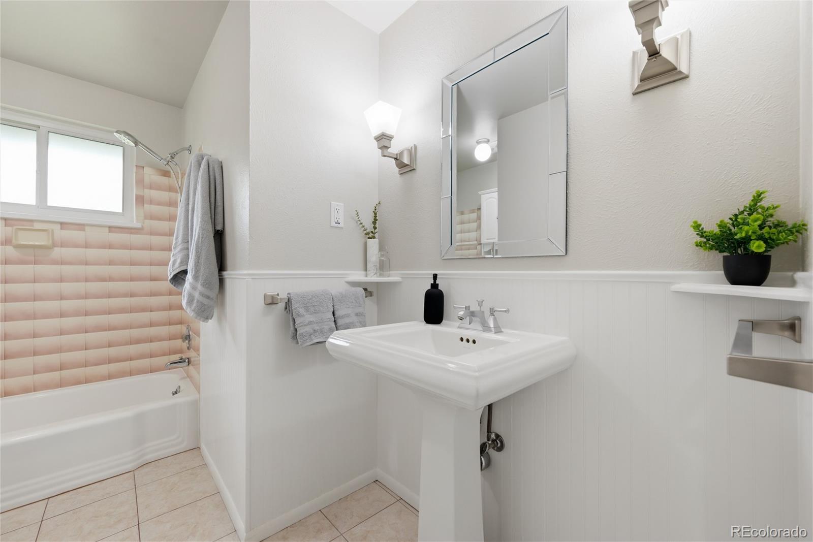 MLS Image #18 for 6902  oak way,arvada, Colorado