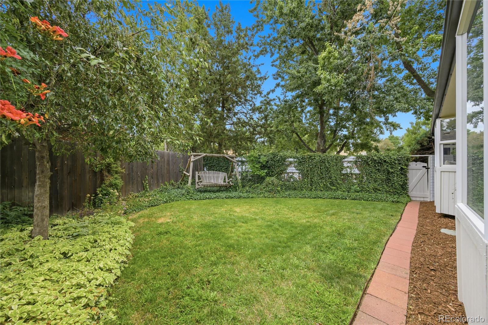 MLS Image #38 for 6902  oak way,arvada, Colorado