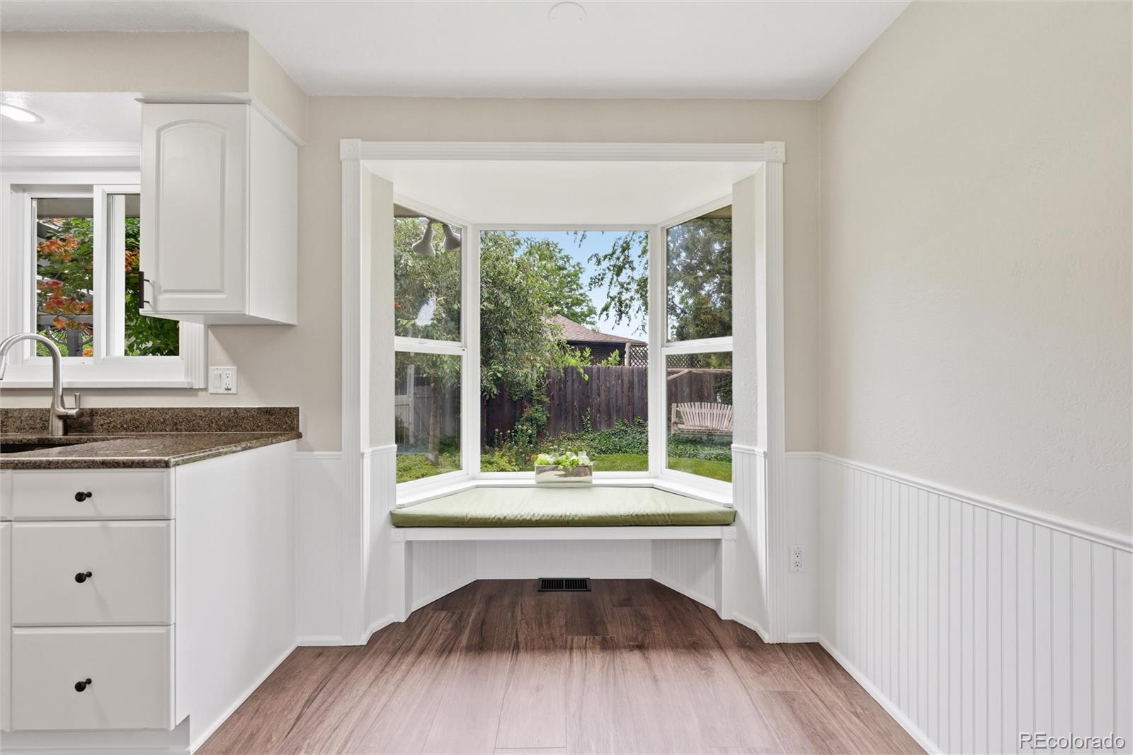MLS Image #9 for 6902  oak way,arvada, Colorado