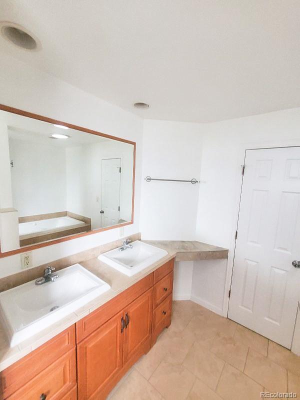 MLS Image #11 for 3138 s joplin court,aurora, Colorado