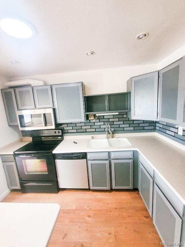 MLS Image #2 for 3138 s joplin court,aurora, Colorado