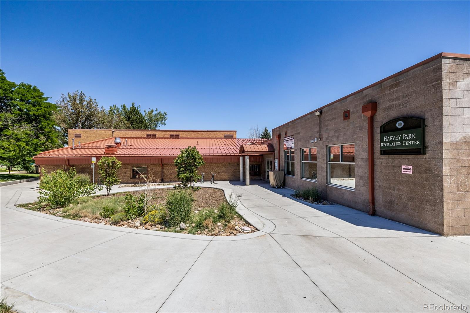 MLS Image #25 for 2615 s raleigh street,denver, Colorado