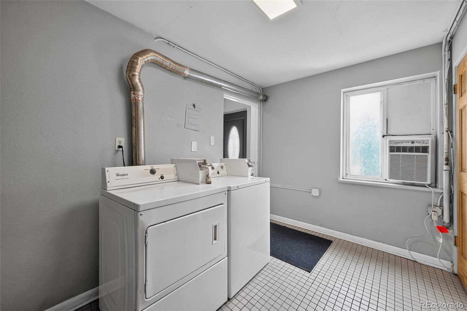 MLS Image #21 for 2480 w caithness place,denver, Colorado