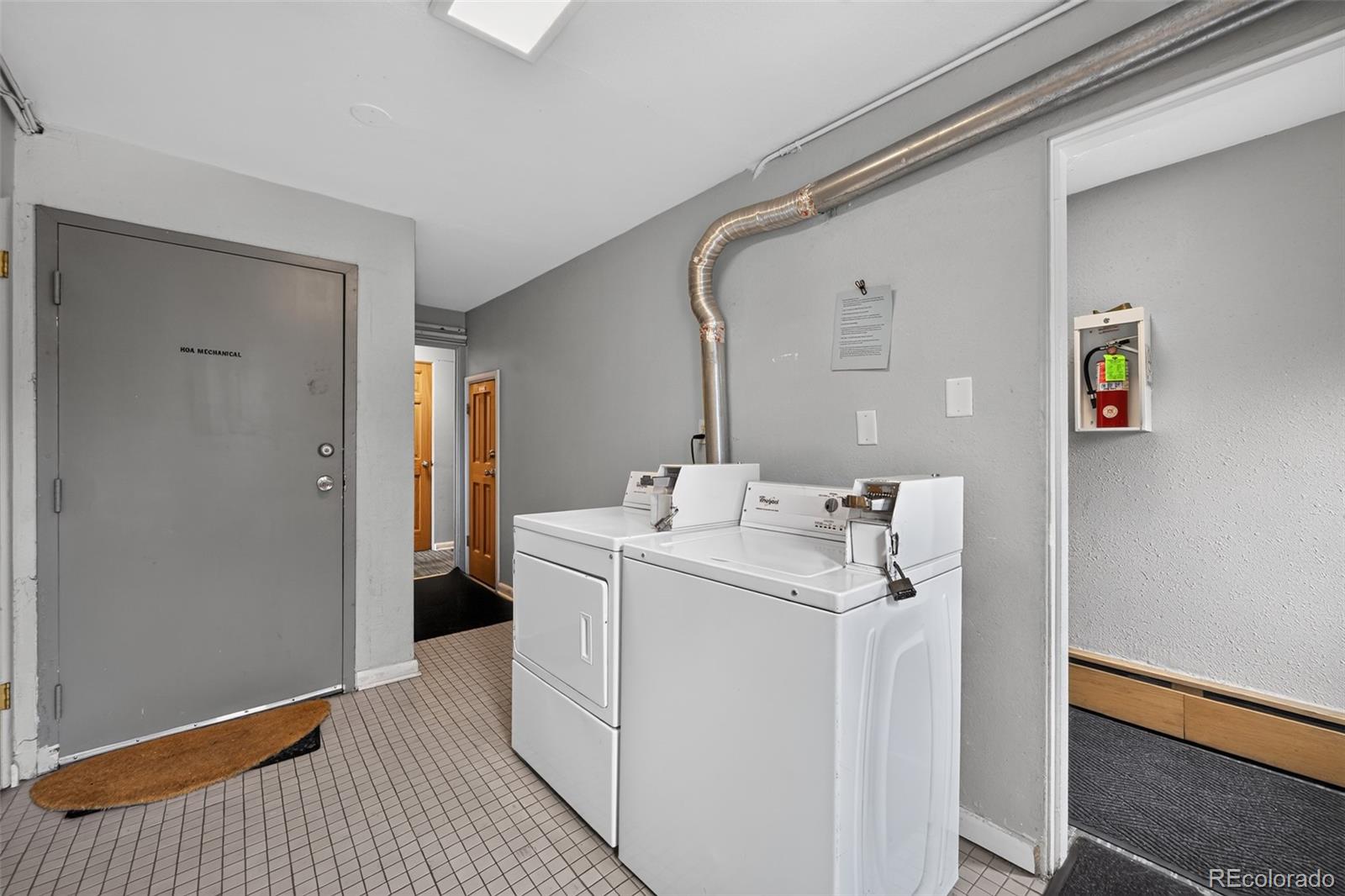 MLS Image #22 for 2480 w caithness place,denver, Colorado