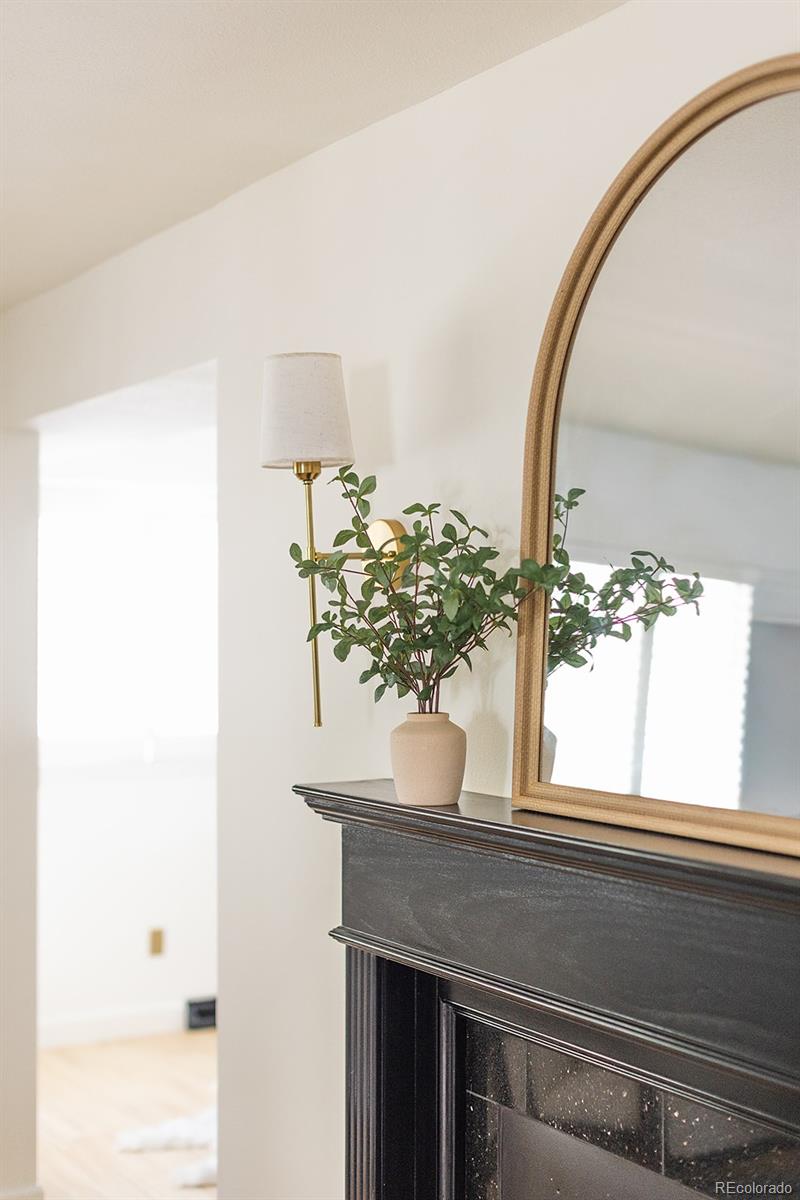 MLS Image #3 for 8595 e union avenue,denver, Colorado