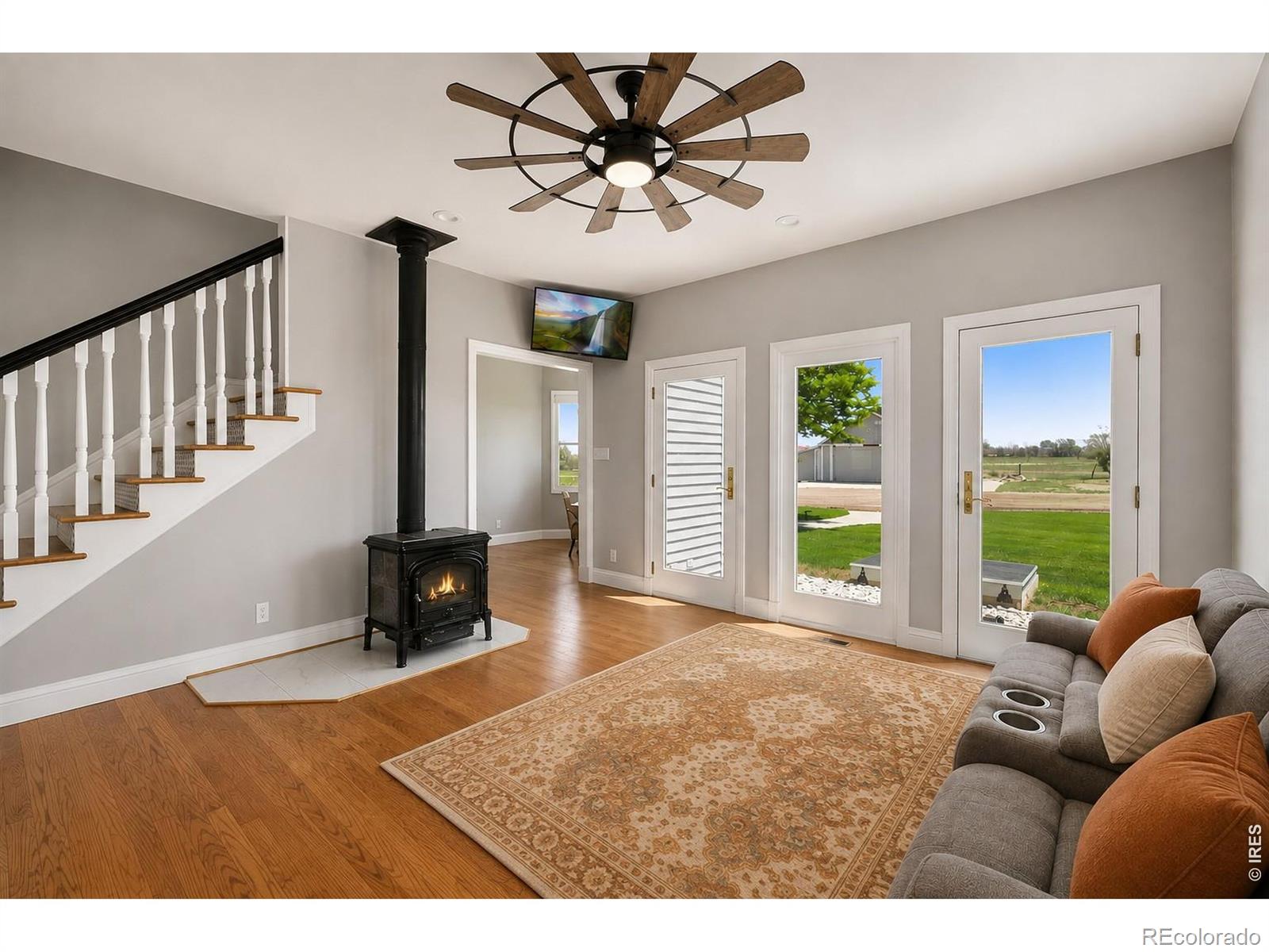 MLS Image #14 for 27195  county road 66 ,gill, Colorado