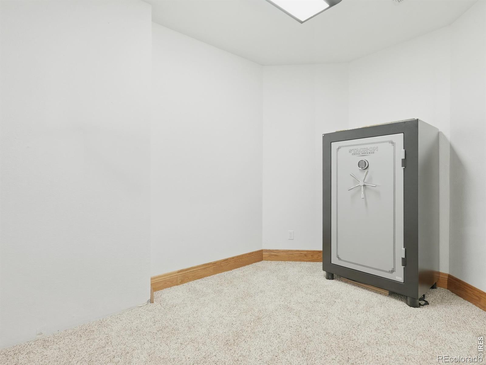 MLS Image #37 for 27195  county road 66 ,gill, Colorado
