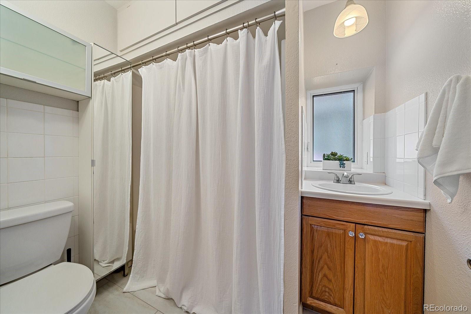 MLS Image #16 for 2920 n race street,denver, Colorado