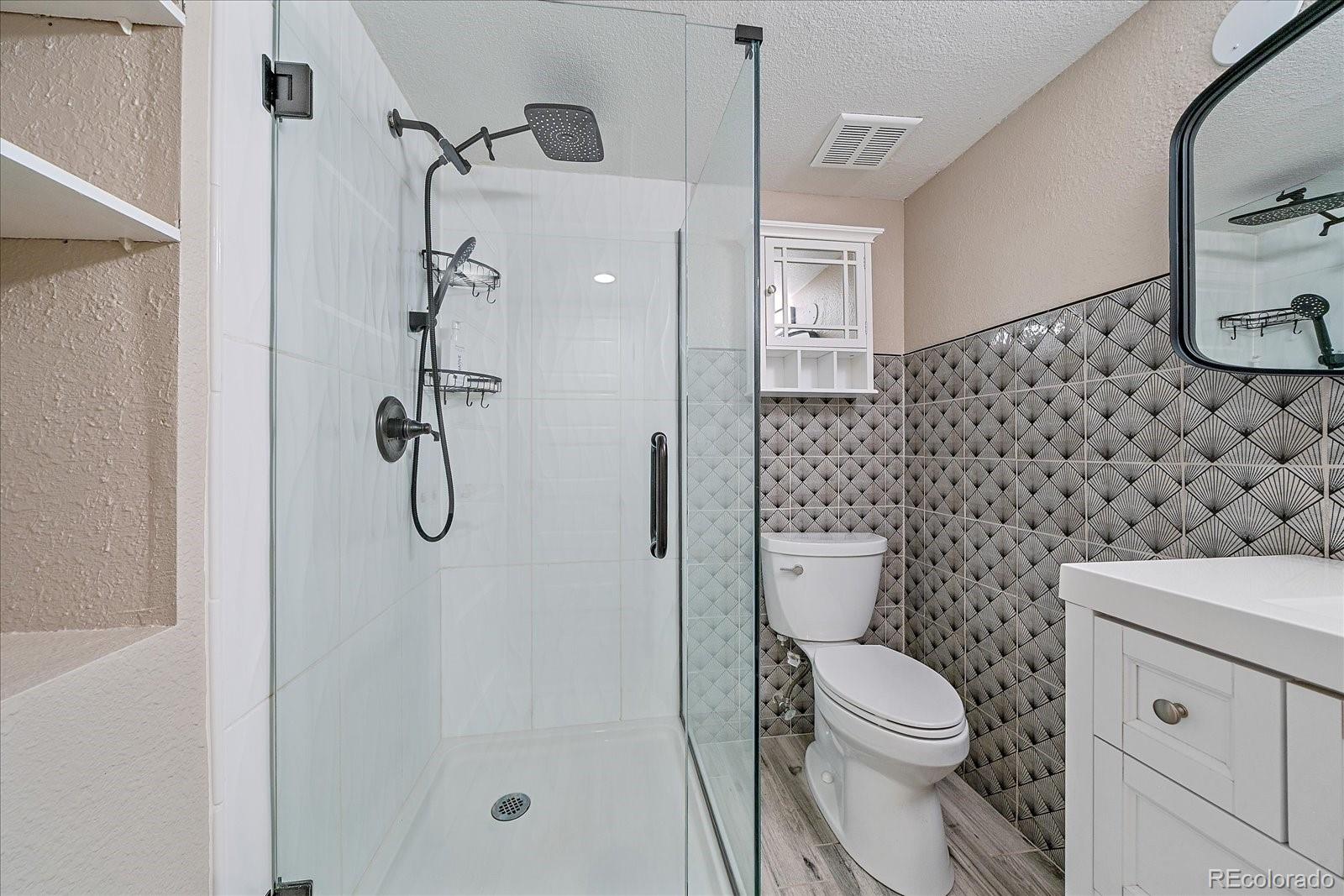 MLS Image #23 for 2920 n race street,denver, Colorado