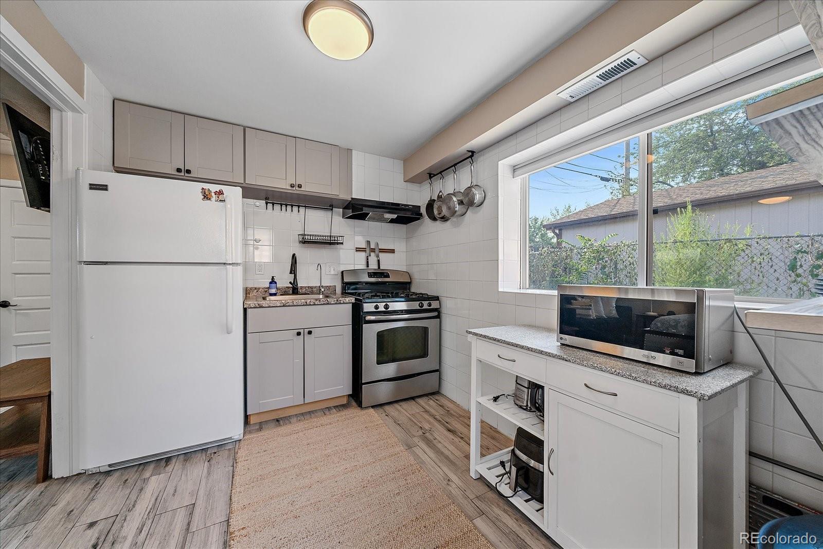 MLS Image #28 for 2920 n race street,denver, Colorado