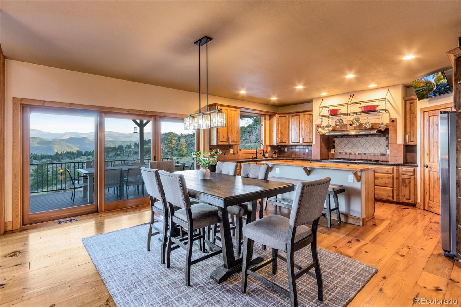 MLS Image #19 for 5433 n rim road,livermore, Colorado