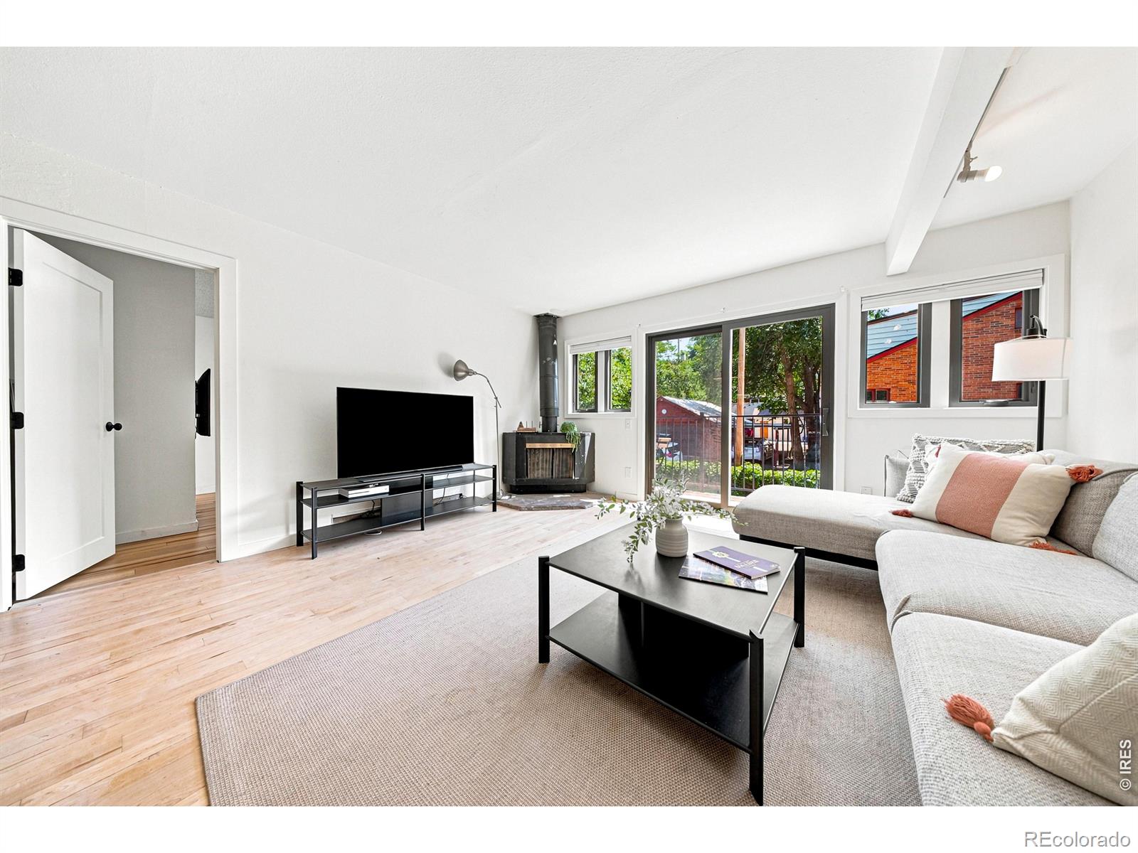 MLS Image #4 for 600  arapahoe avenue,boulder, Colorado