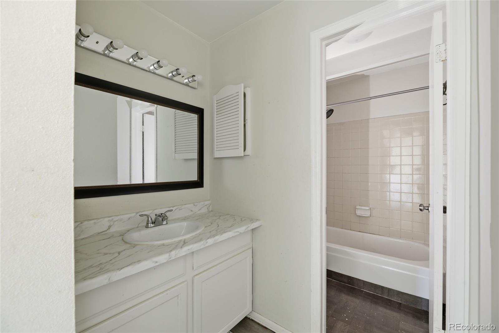 MLS Image #10 for 18857 e montana drive,aurora, Colorado