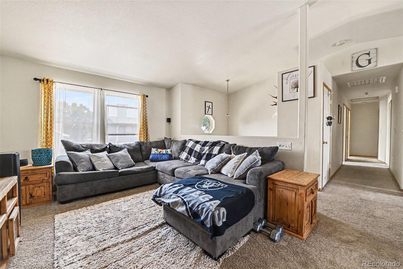 MLS Image #4 for 1116  sunrise circle,dacono, Colorado