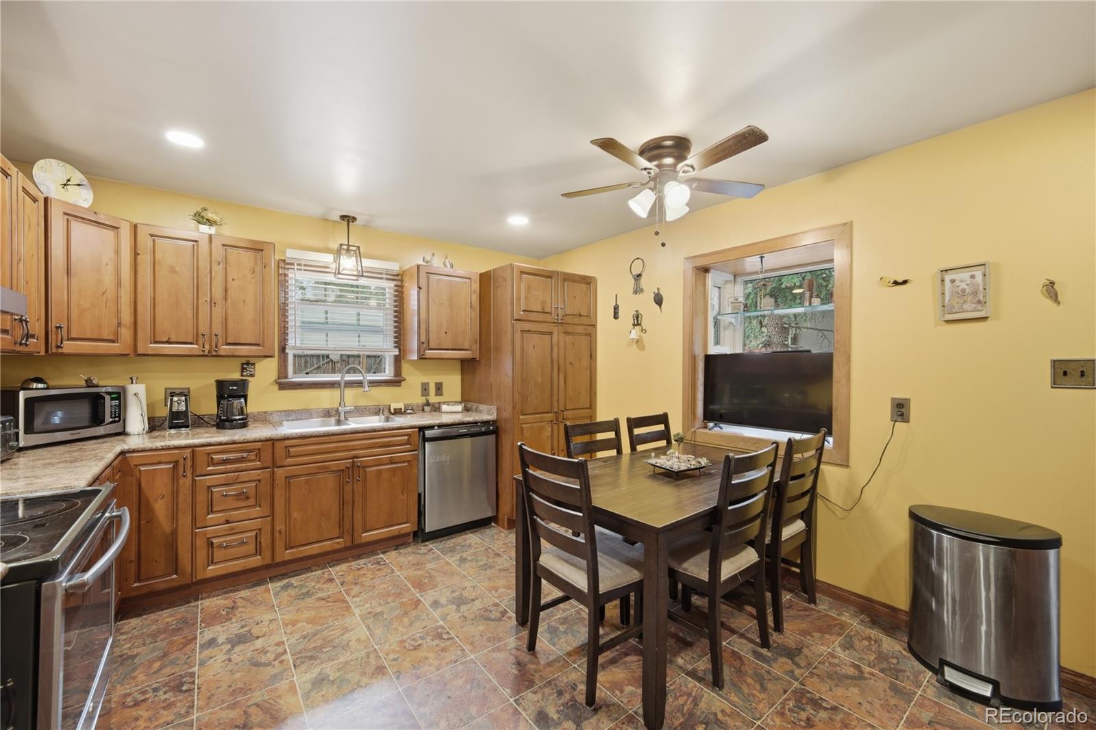 MLS Image #16 for 305 s fairview street,woodland park, Colorado