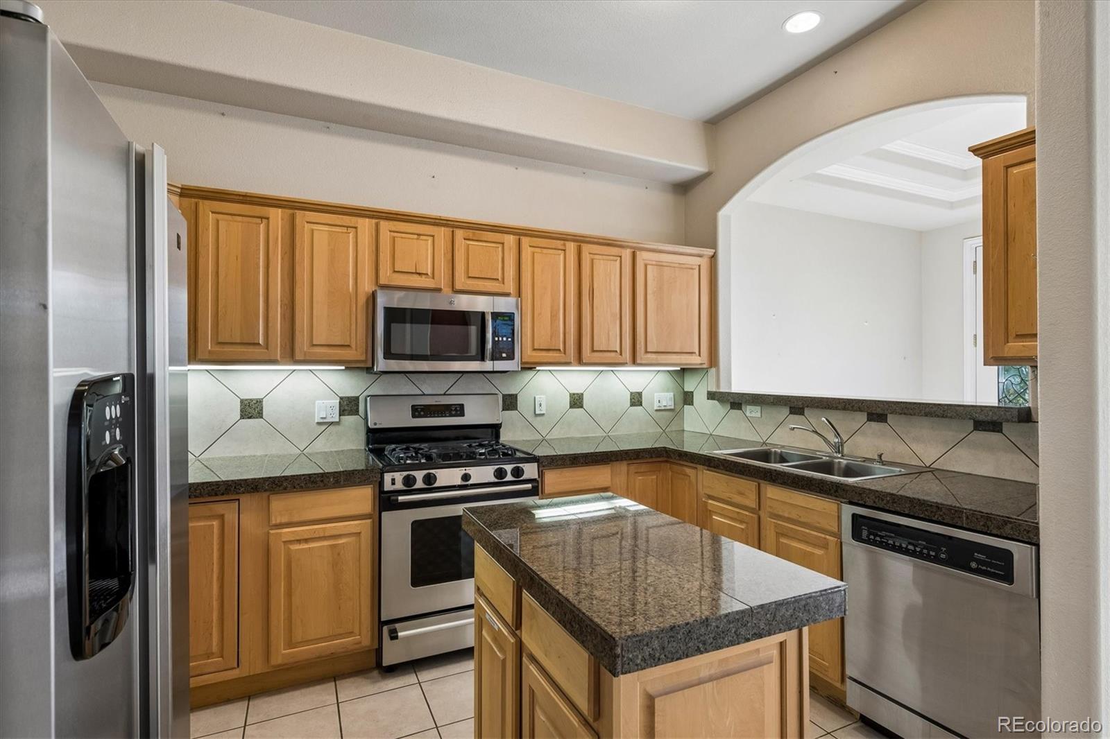 MLS Image #4 for 45 n ogden street,denver, Colorado