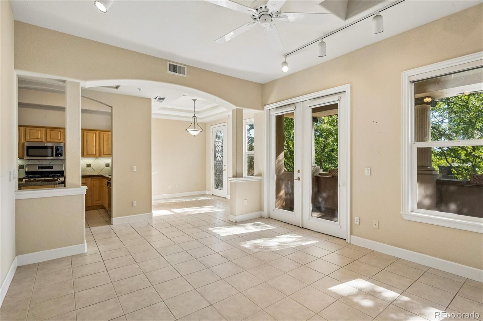MLS Image #7 for 45 n ogden street,denver, Colorado