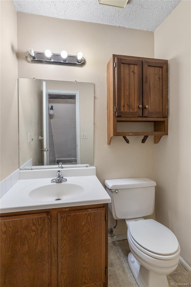MLS Image #14 for 1541 s owens street 47,denver, Colorado